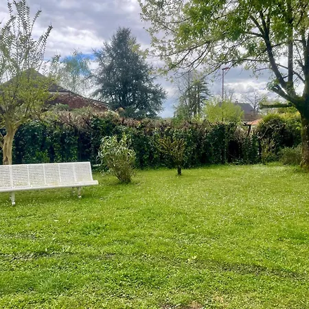 Grande Maison Familiale Avec Jardin- 10 Pers Au Coeur Du Bearn Guinarthe-Parenties