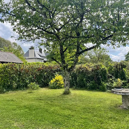Hébergement de vacances Grande Maison Familiale Avec Jardin- 10 Pers Au Coeur Du Bearn