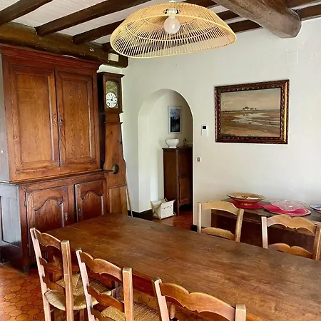 Grande Maison Familiale Avec Jardin- 10 Pers Au Coeur Du Bearn Hébergement de vacances