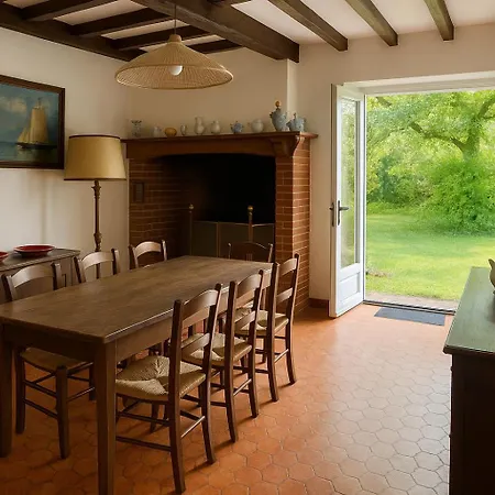 Grande Maison Familiale Avec Jardin- 10 Pers Au Coeur Du Bearn *