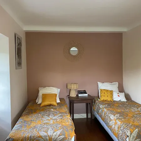 Hébergement de vacances Grande Maison Familiale Avec Jardin- 10 Pers Au Coeur Du Bearn