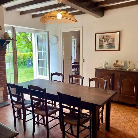 Hébergement de vacances Grande Maison Familiale Avec Jardin- 10 Pers Au Coeur Du Bearn *
